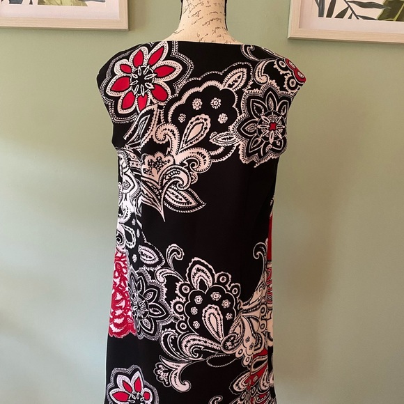 Women’s Monroe & Main Black and White Patterned Dress Size Large - Picture 3 of 6